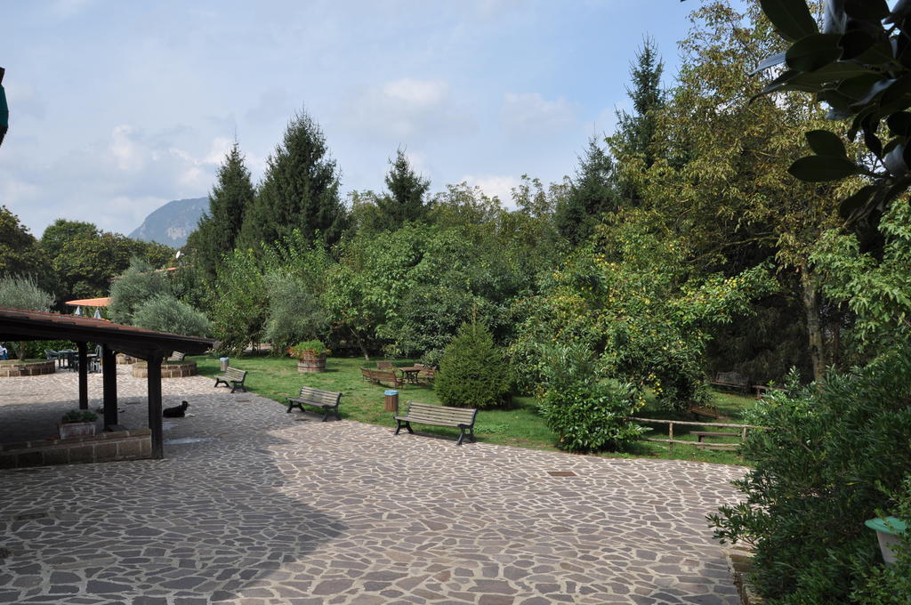 Villa Agriturismo Ricciardelli Contrada  Exterior foto